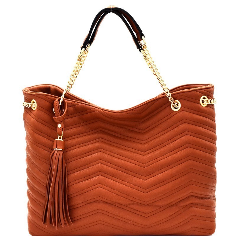 chevron quilted handbag